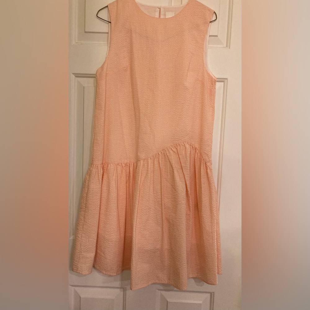 Beautiful H&M brand, size 6, excellent used condition dress
